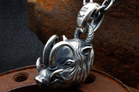 Mad Cult hk Babirusa Head 吊墜