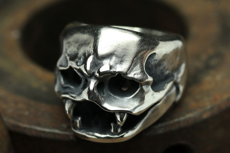 Mad Cult Snale Ring