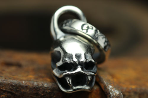 Mad Cult Snale SS Pendant