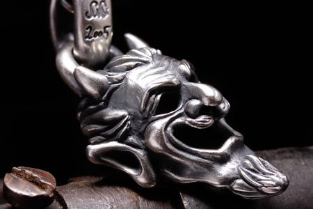 Mad Cult Satanist Mask 吊墜