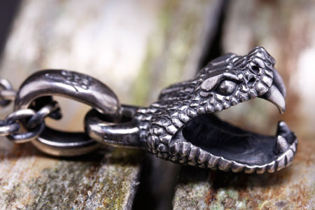 Mad Cult Murder Snake Head S size 吊墜