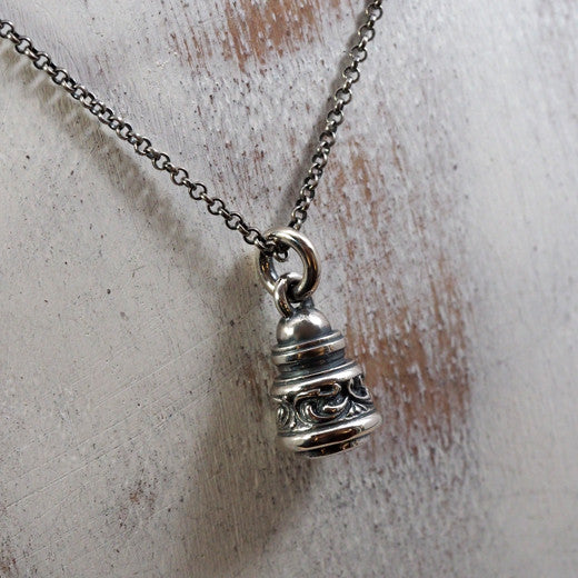 Guardia Aster Pendant