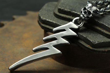 Mad Cult hk 777 Lightning 骷髏吊墜 L