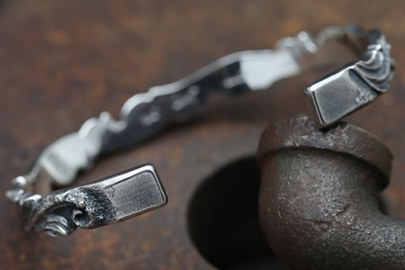 Mad Cult Old Arabesque Bangle舊化唐草手鐲