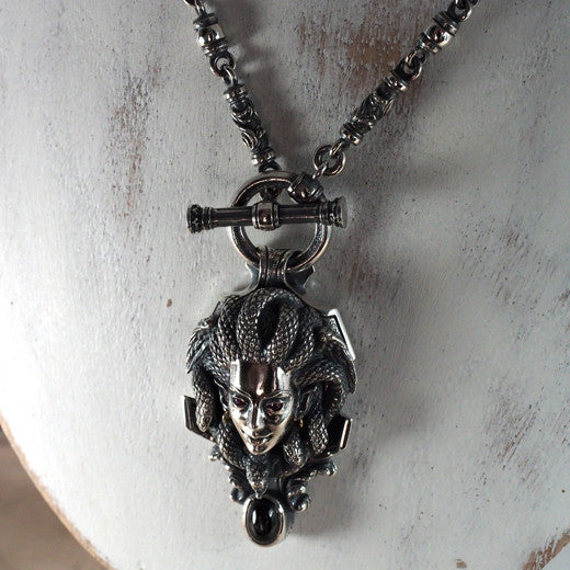 Guardia Medusa Pendant w/ Chain