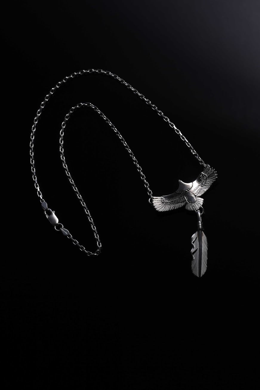 Silver Baby Eagle Head Silver Feather XS w/ Silver Chain 40cm