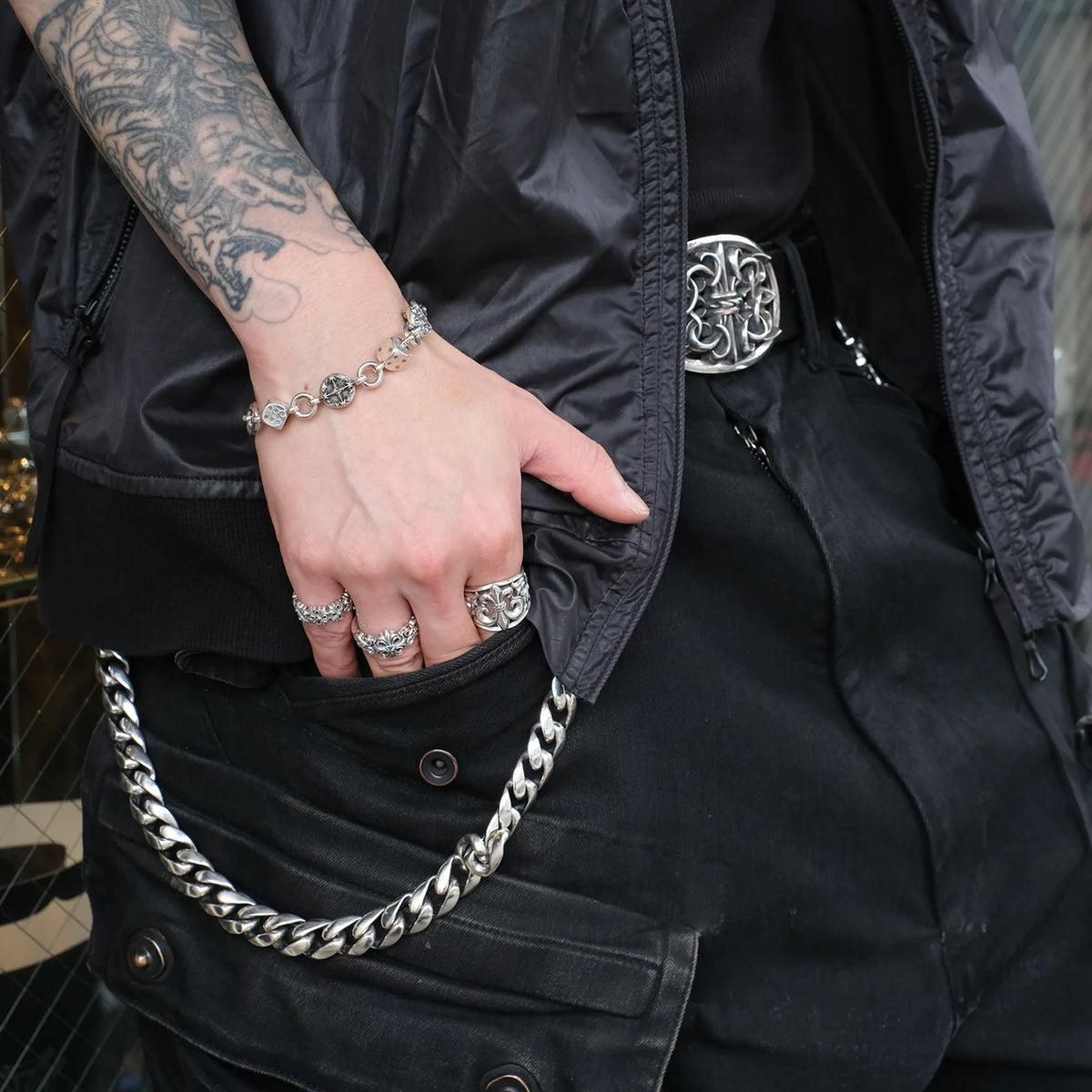 Eight Ball Bracelet: Dice GL