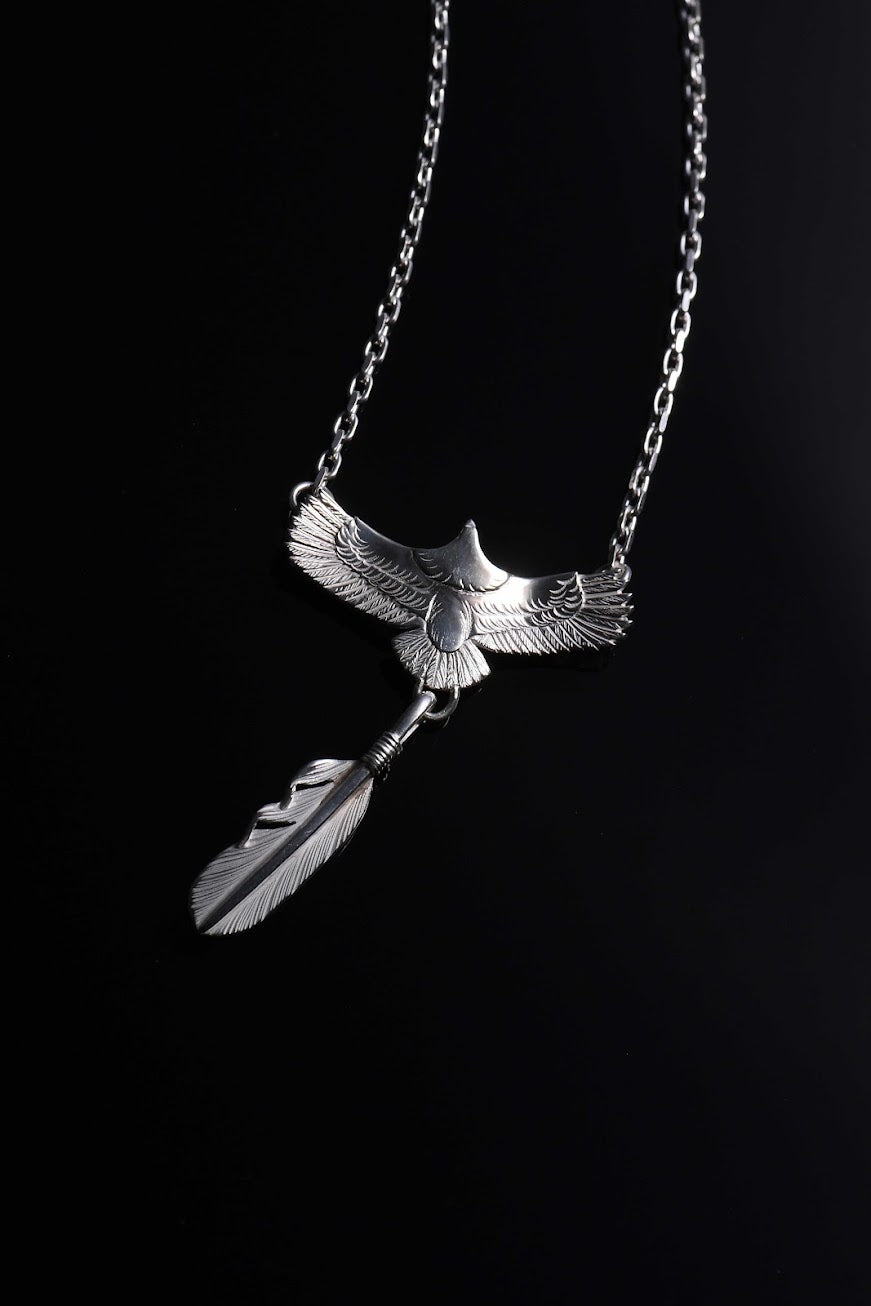 Silver Baby Eagle Head Silver Feather XS w/ Silver Chain 40cm