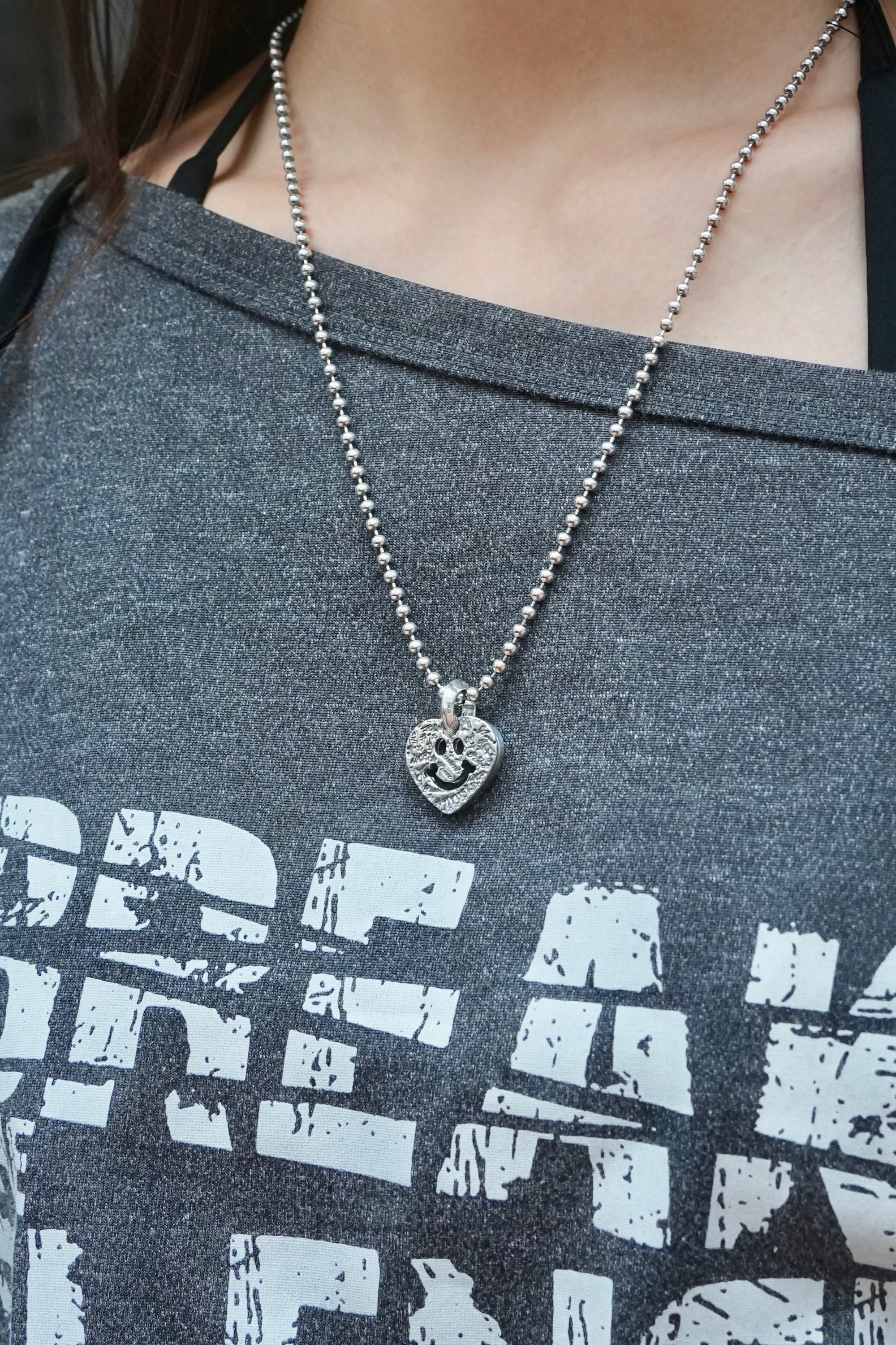 DEOPUZ Exclusive - Double Heart Happy Face