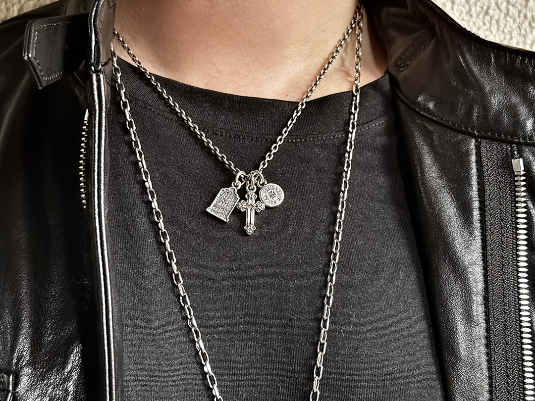 Unite Grave Pendant [ Halloween Limited ]