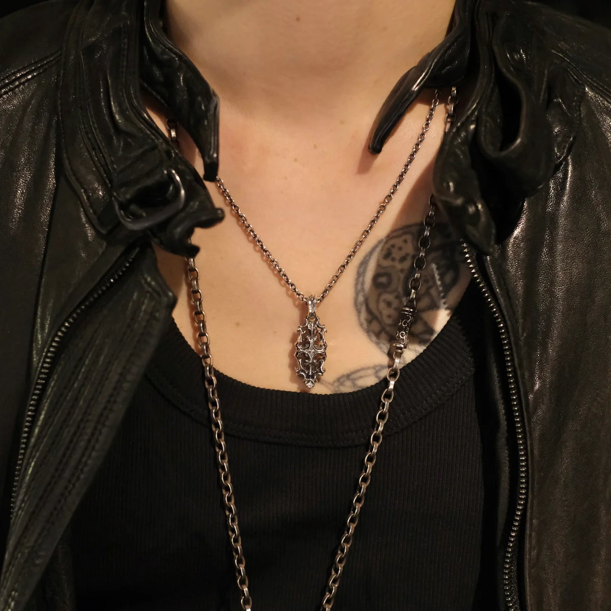 Deal Design - Moon Coffin Pendant_6