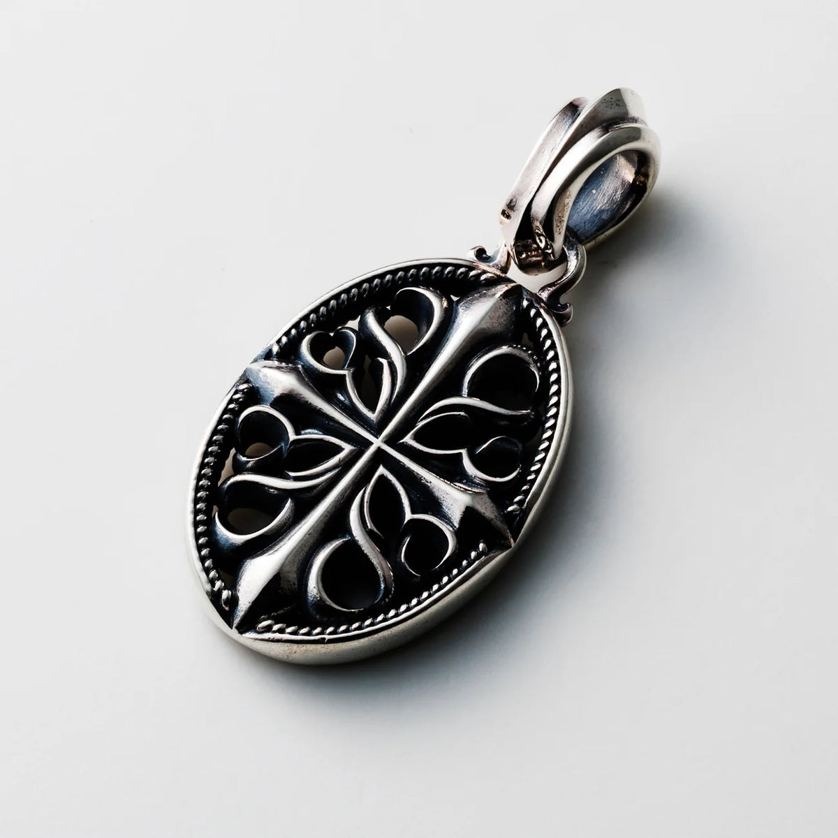 Deal Design - Blooming Cross Pendant: Small_4