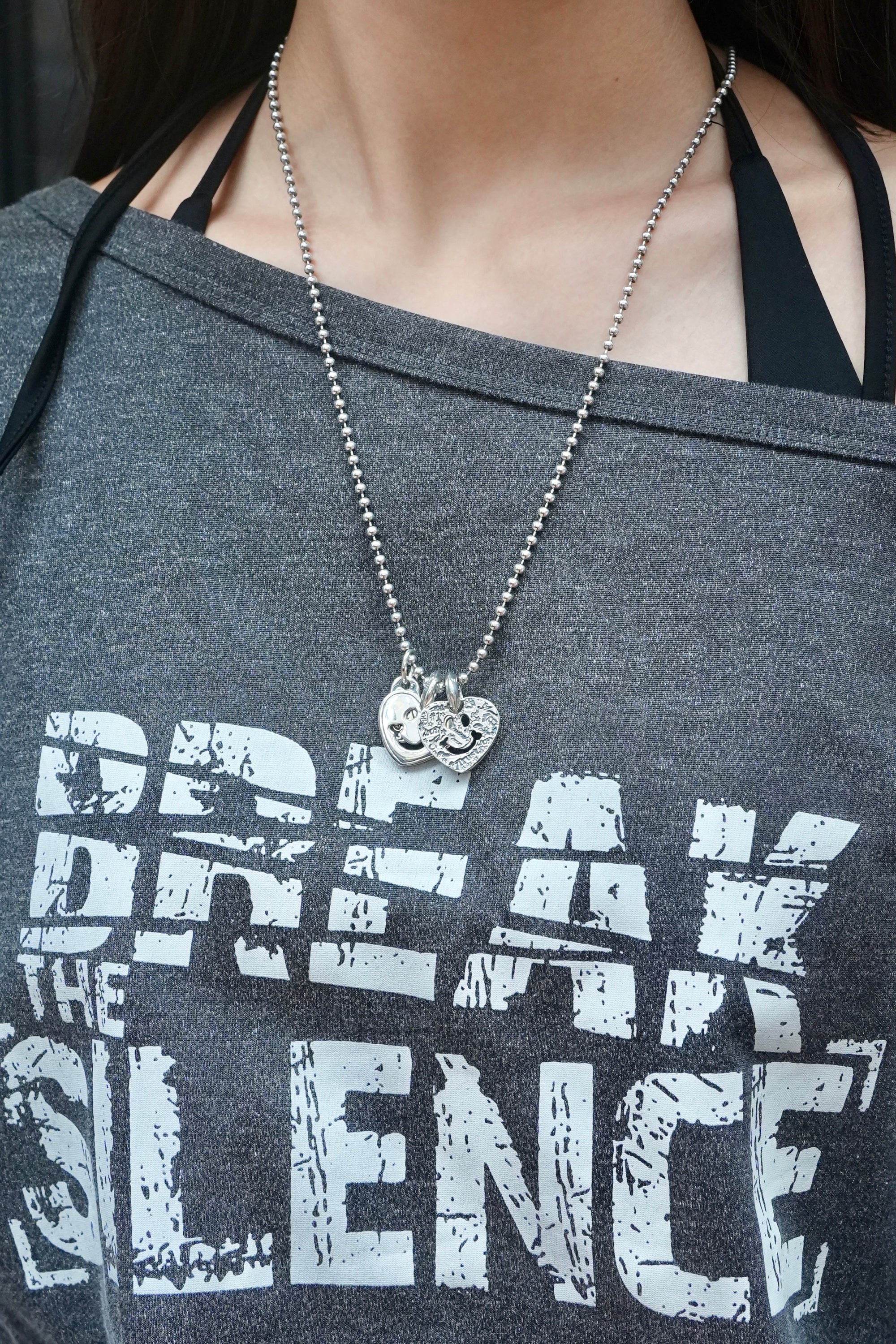 DEOPUZ Exclusive - Double Heart Happy Face