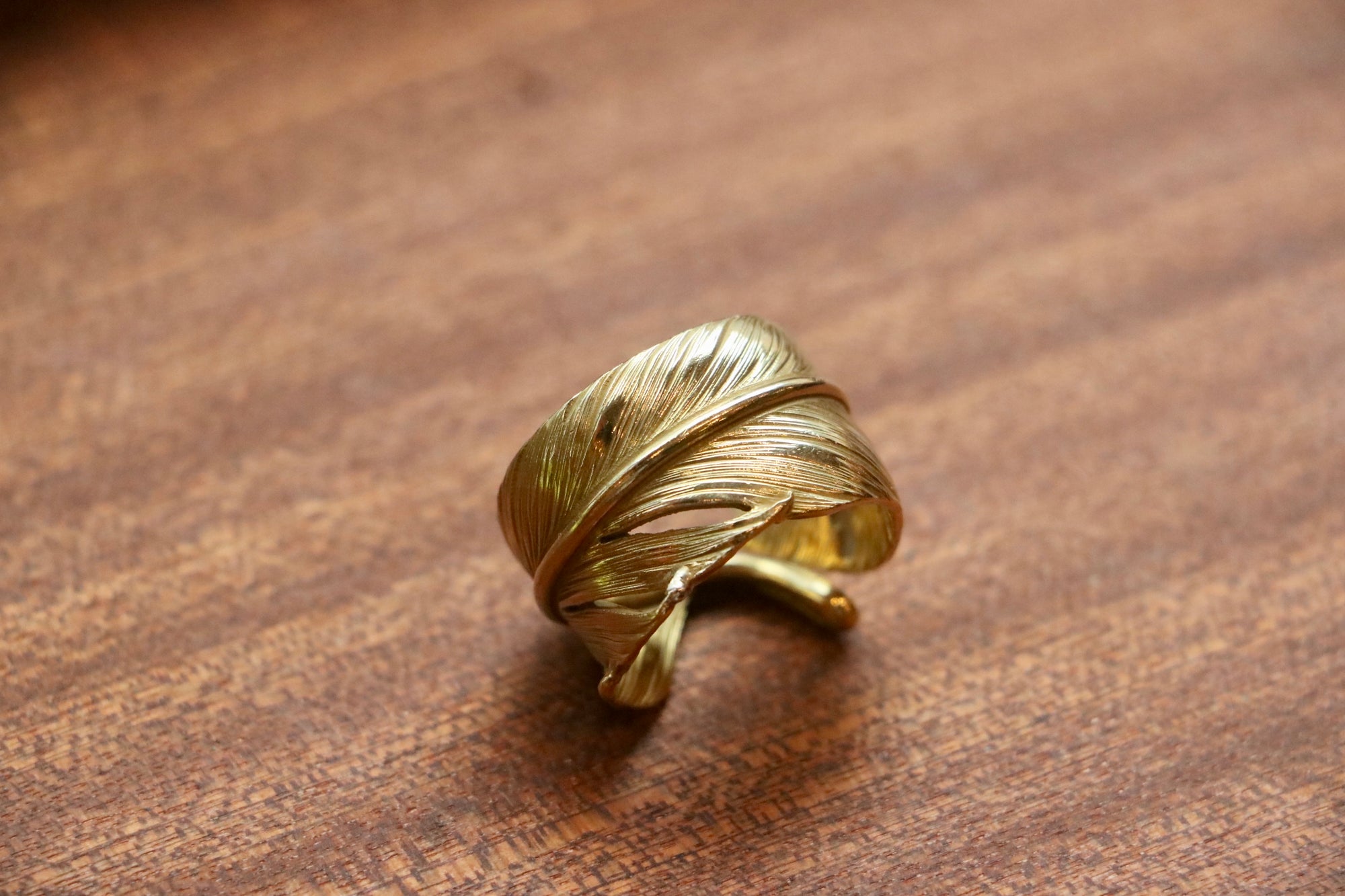 Albatory 18K Gold Feather Ring L