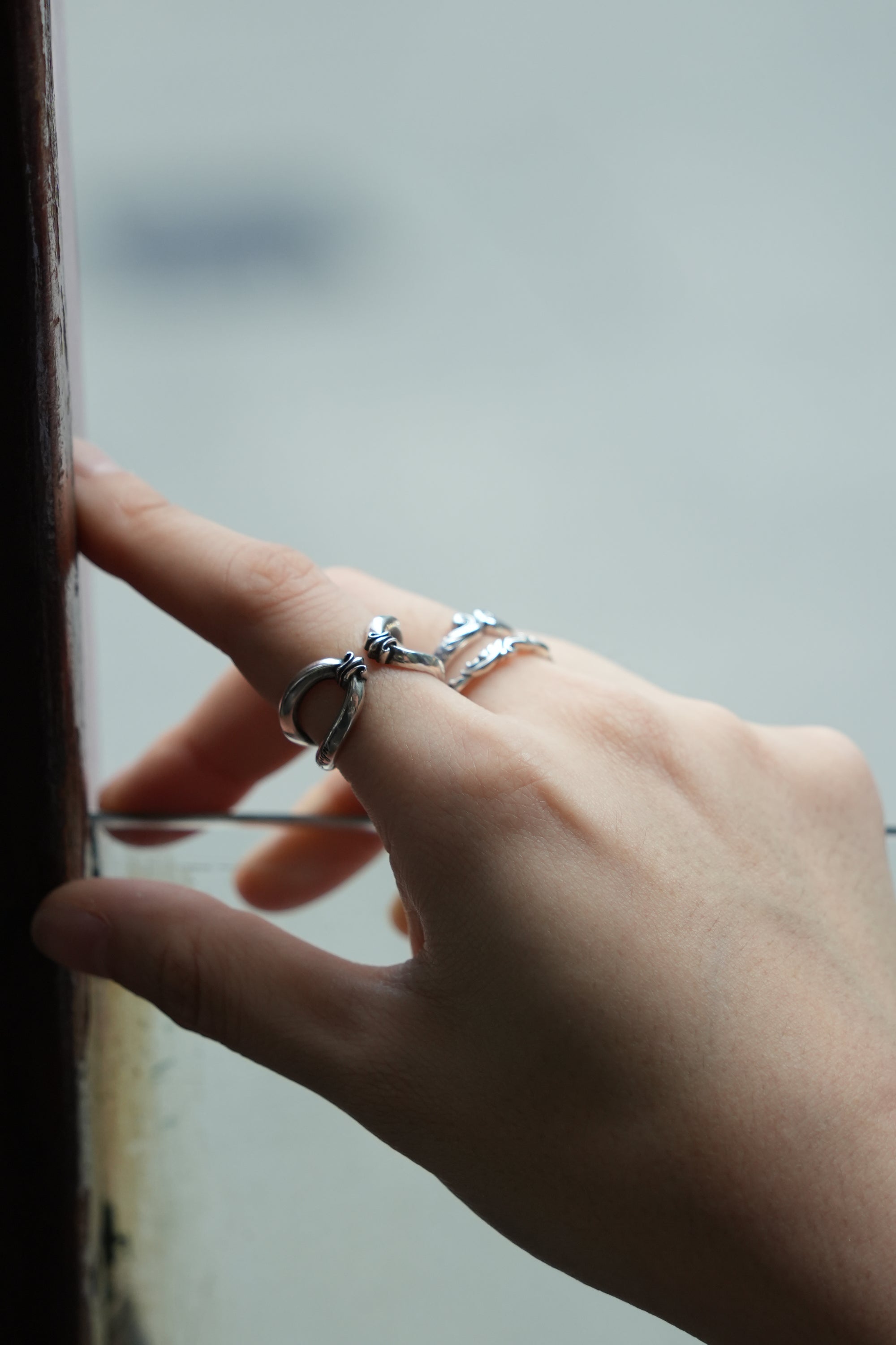 Mobius Lily Ring