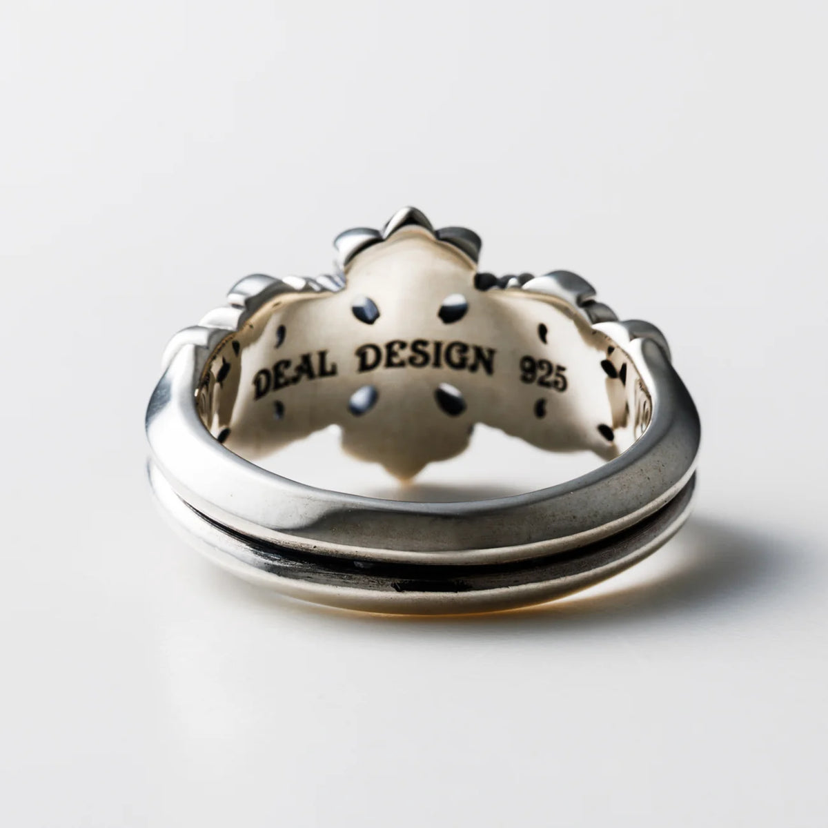 Deal Design - Double Ray Cross Ring_5