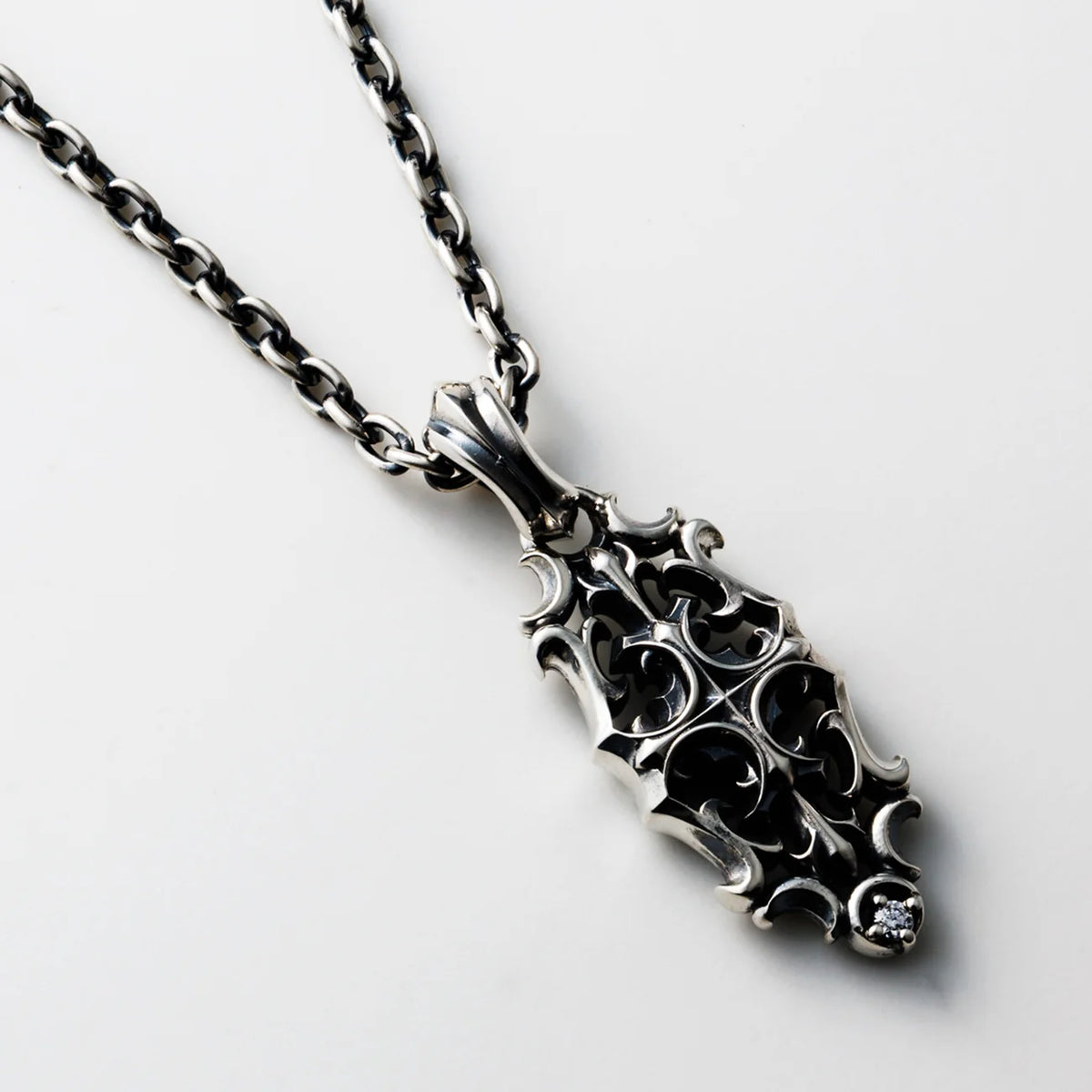 Deal Design - Moon Coffin Pendant_2