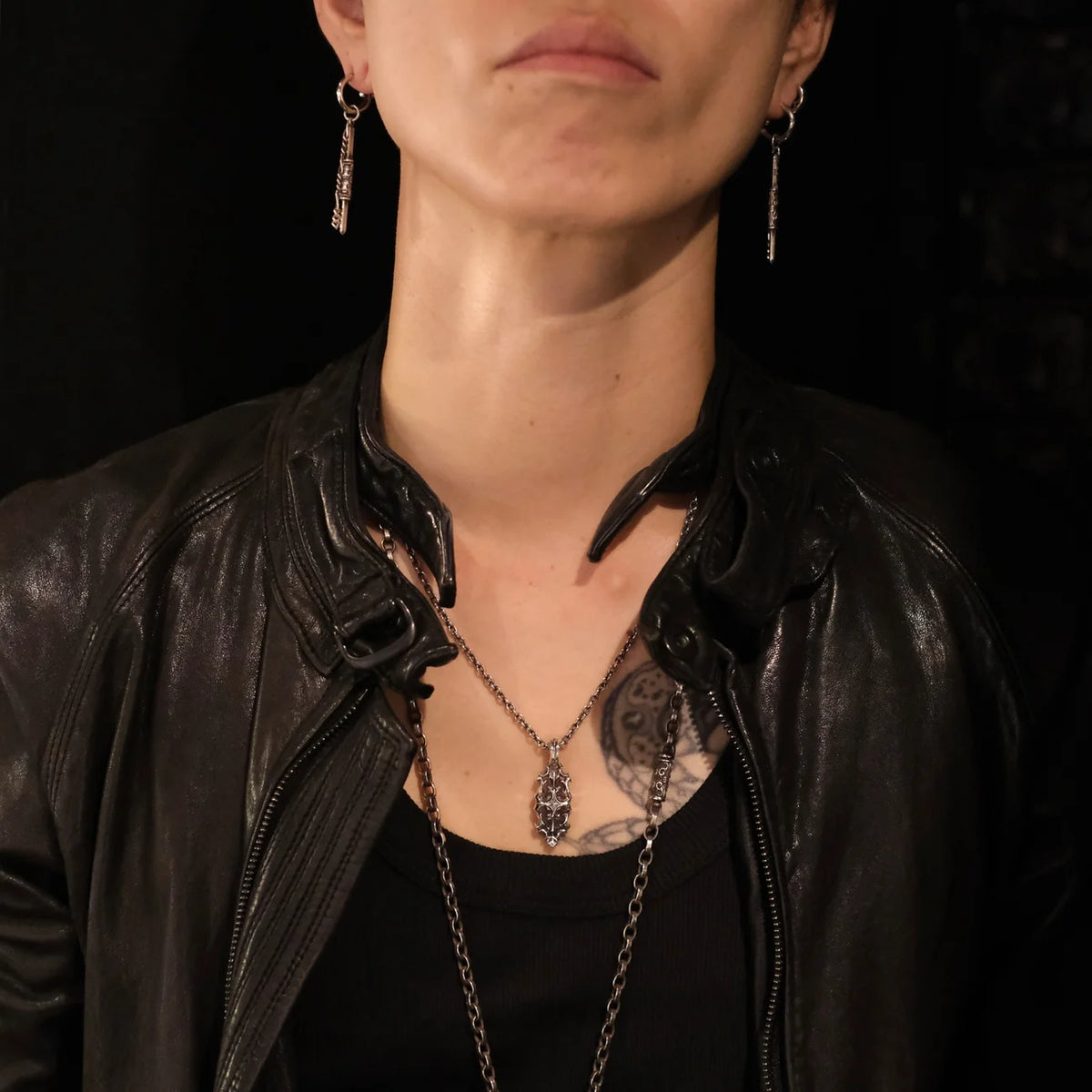 Deal Design - Moon Coffin Pendant_5