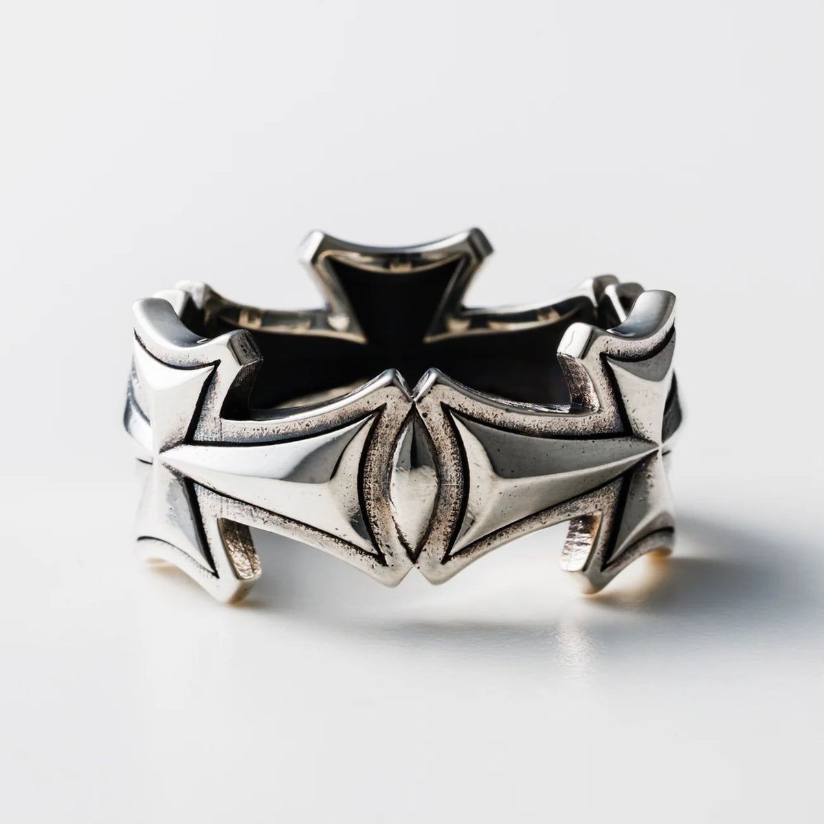 Solid Cross Ring