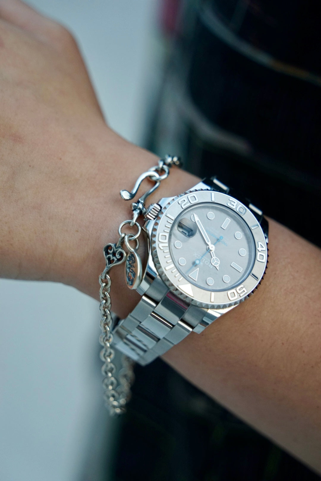 B596 Round Chain Link Bracelet with Tiny Charm and Oval BWL Tag