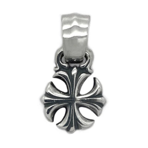 BWL - C322 2002 Gothic Cross Charm_1
