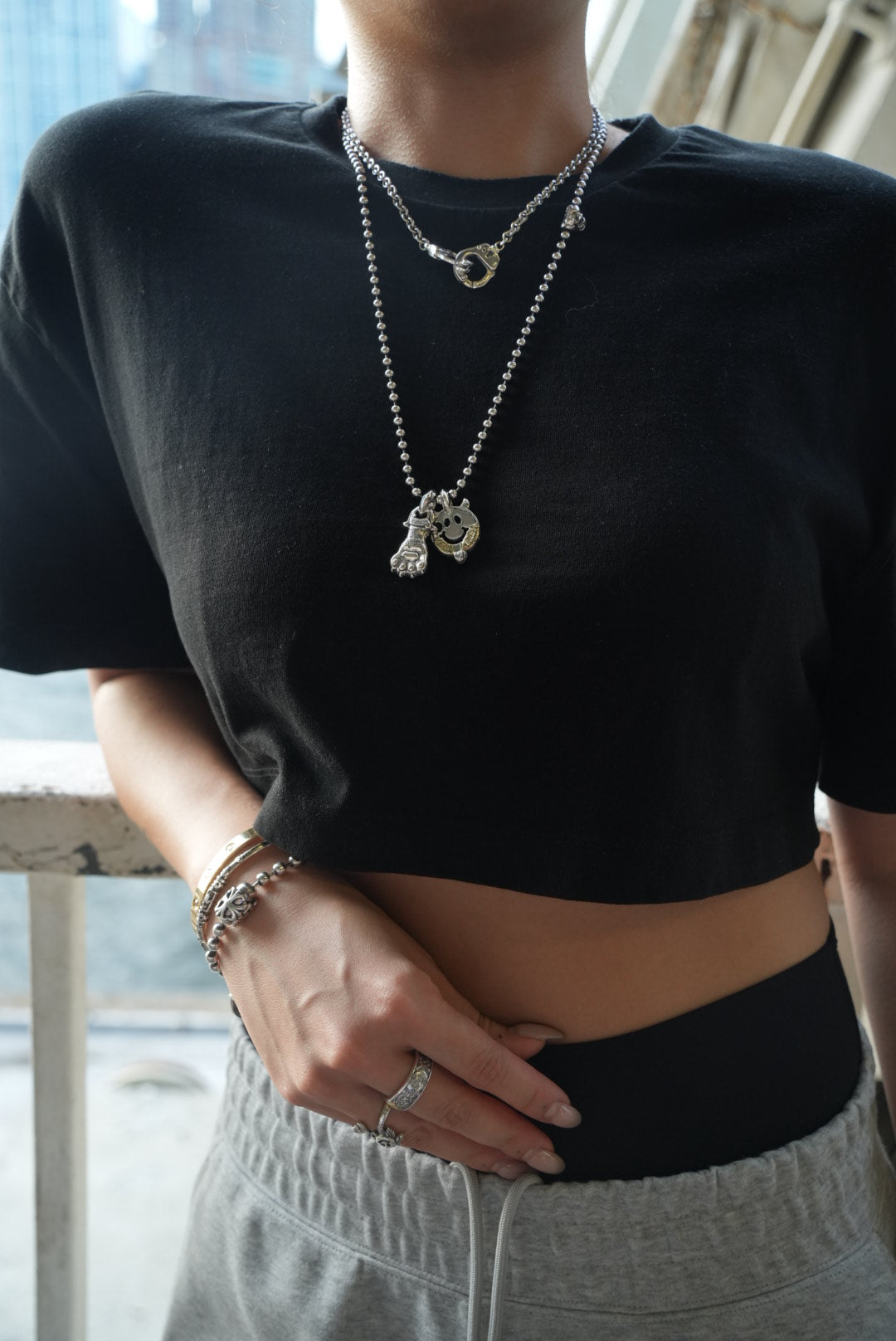 BWL__PN1012_30th_Anniversary_Medium_Cat_Paw_Pendant_5