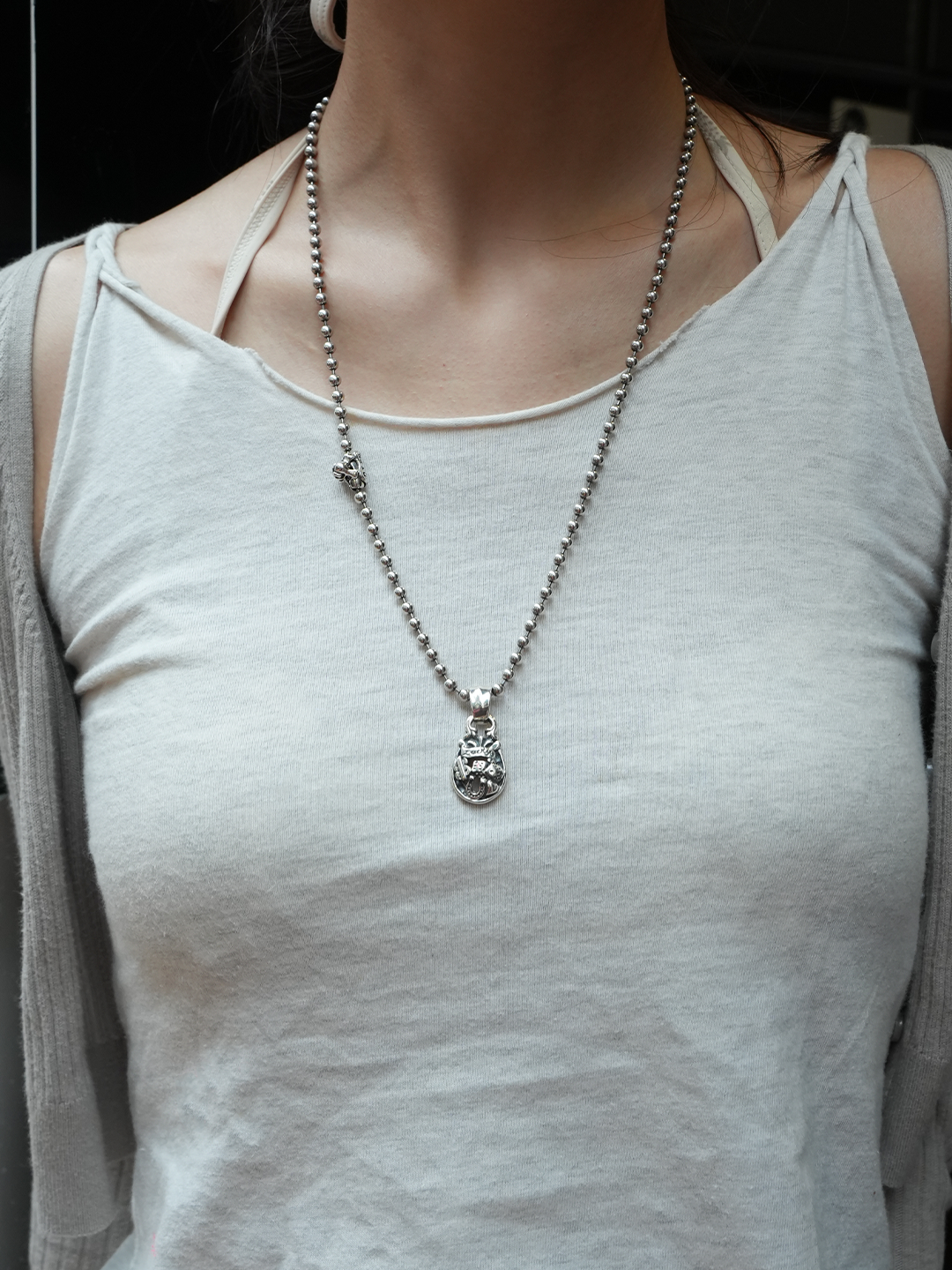 BWL PN1037-A Horseshoe Pendant LUCKY Top Medium 4
