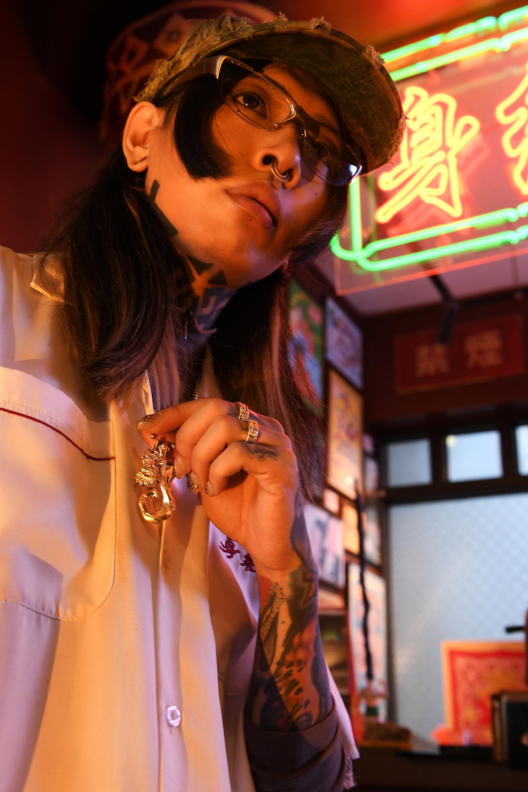 BWL - PN1039 Whale's Tail Fish Hook (Med) - 5