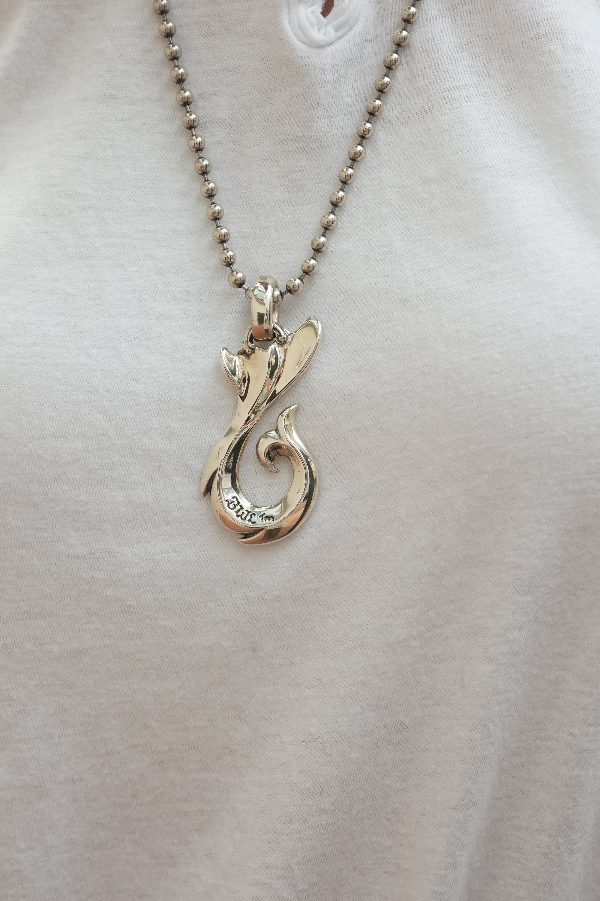 BWL - PN1039 Whale's Tail Fish Hook (Med) - 6