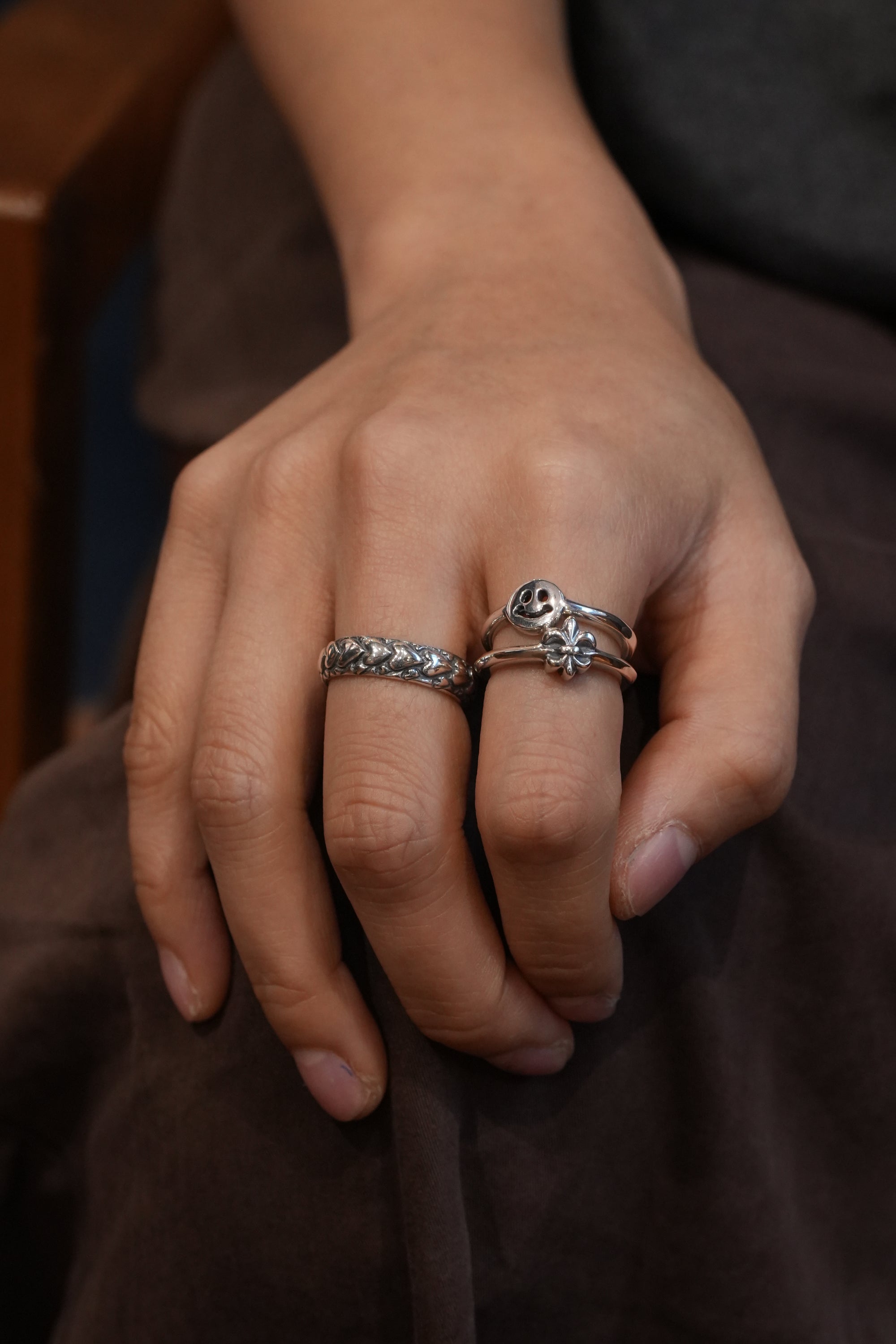BWL - R341HF X-Small Happy Face Ring 5