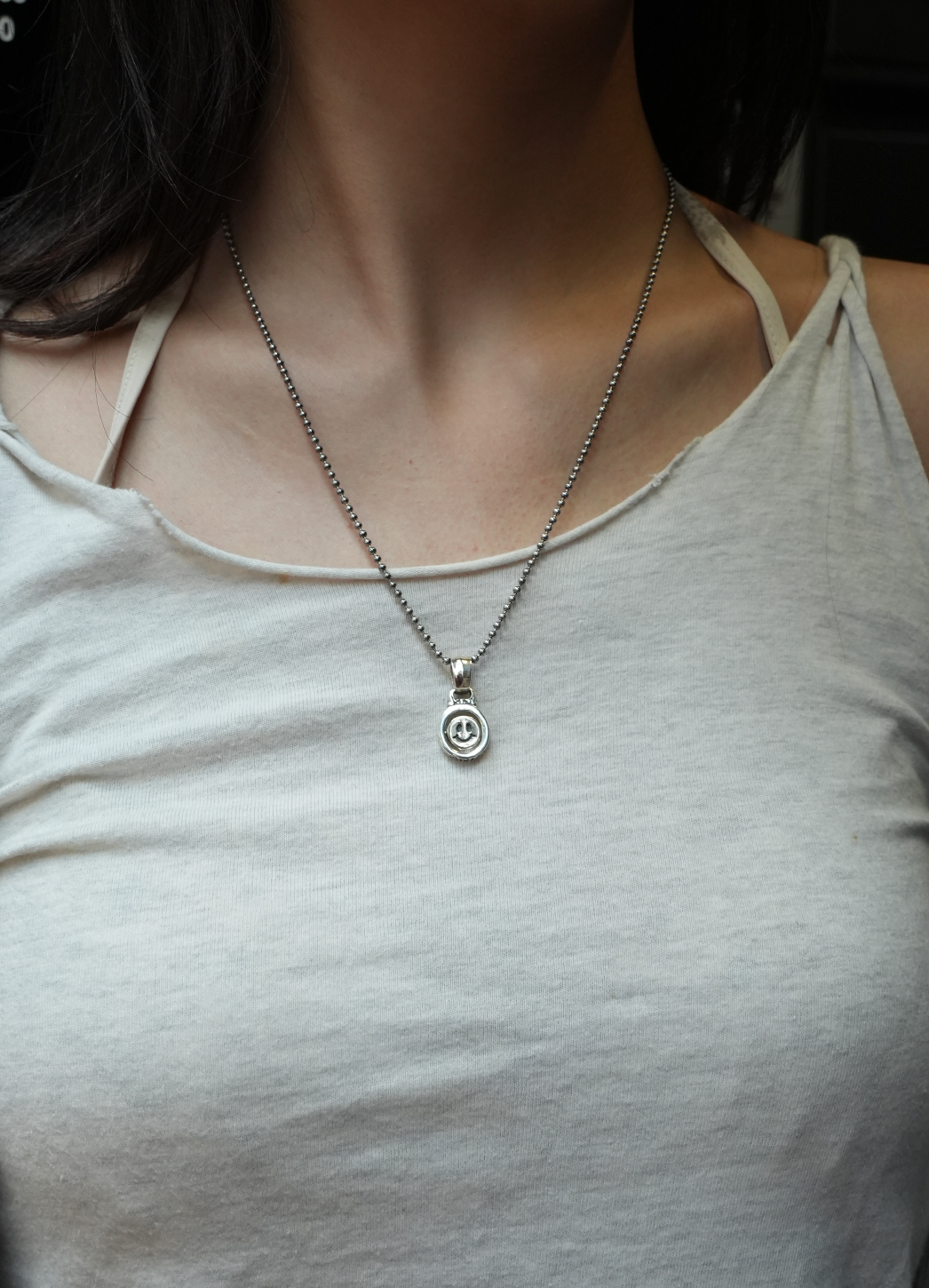 BWl - C391 Rotating Peace/Happy Face Charm With Ball Chain 5