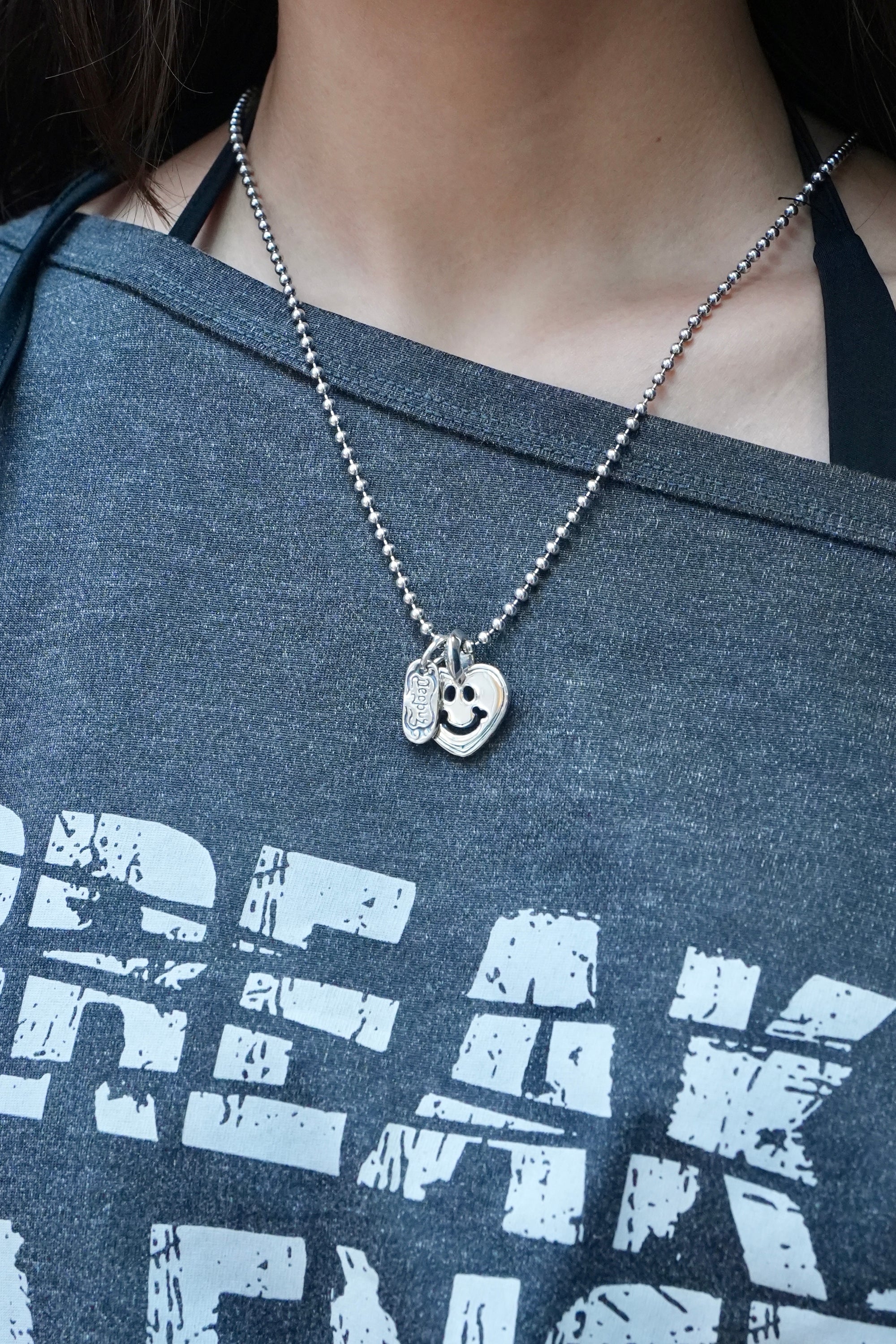 Bill Wall Leather - Deopuz Exclusive - Heart Happy Face_2