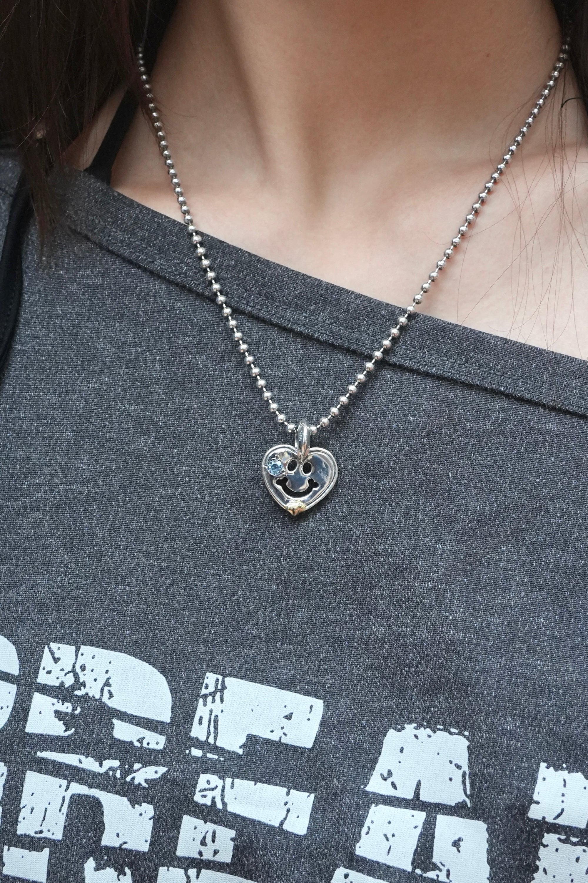 Bill_Wall_Leather_CUSTOM_made_Deopuz_Exclusive_-_Heart_Happy_Face_w_the_4mm_Stone_w_1_Spot_18K_Gold_overlay_3