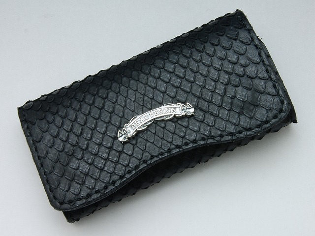 Deal Design - 4-unit key case (black python) 1
