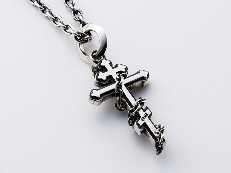 Deal Design - Back Home Cross Pendant 2