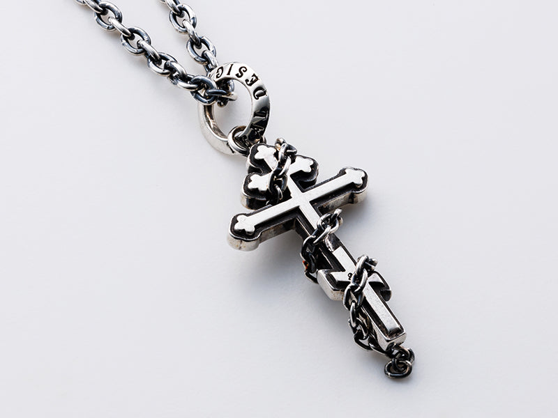 Deal Design - Back Home Cross Pendant 3