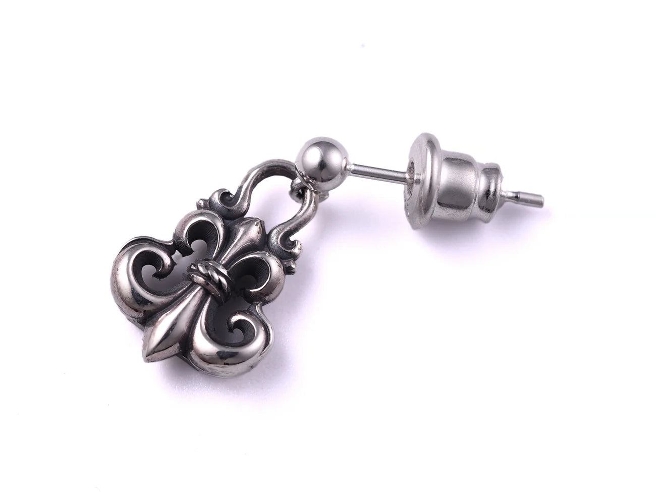 Deal Design - Ball Drop Earrings: Classic Lily 2