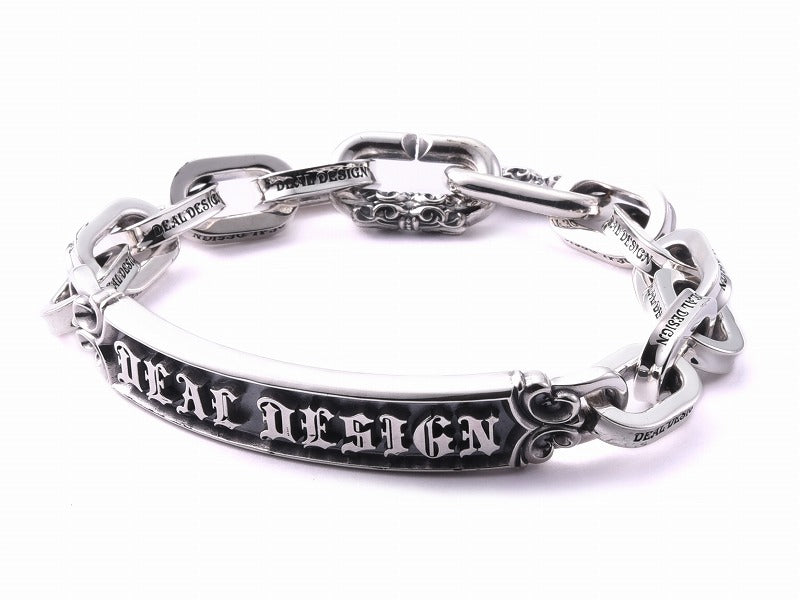 Deal Design - Bar Signet Bracelet 1