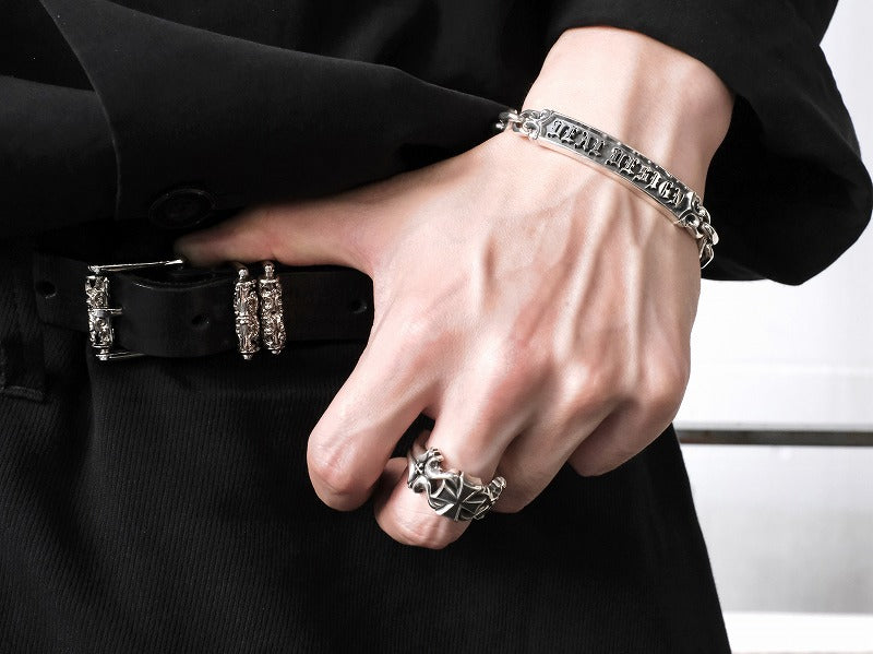 Deal Design - Bar Signet Bracelet : CL 250 4