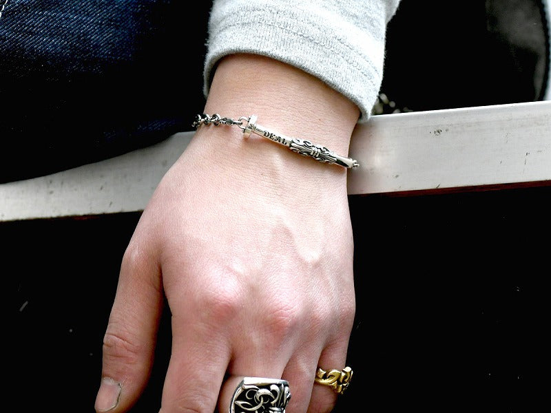 Deal Design - Bend Nail Bracelet : KG 4