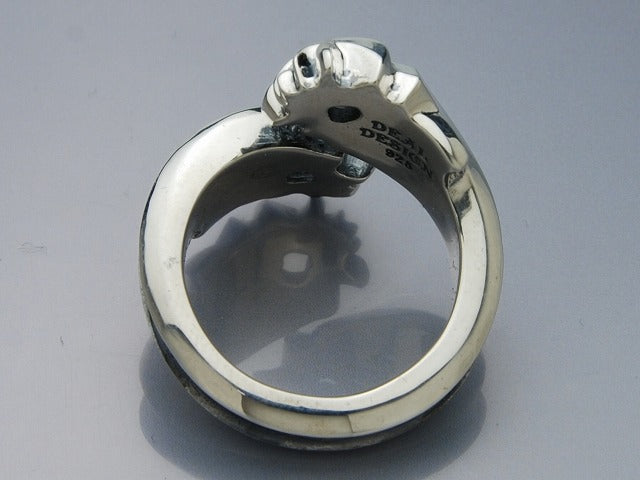 Deal Design - Blade Line Flag Ring 5