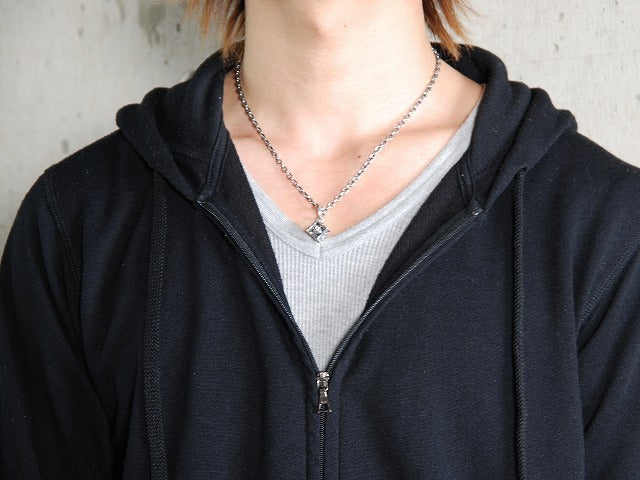 ディールデザイン カジノキューブ ペンダント Deal Design Pendant for unisex | Deal Design Casino Cube | DEOPUZ