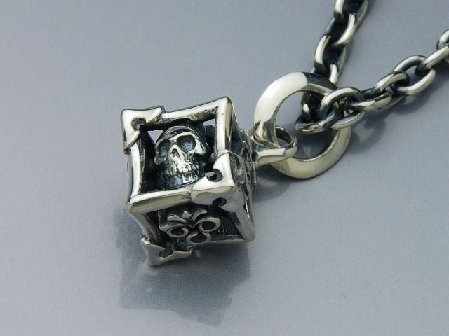 ディールデザイン カジノキューブ ペンダント Deal Design Pendant for unisex | Deal Design Casino Cube | DEOPUZ