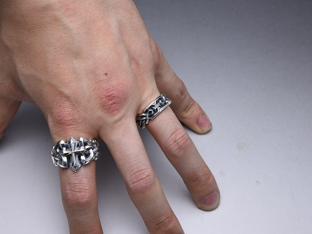 Deal Design - Celtic Chain Cross Ring 2