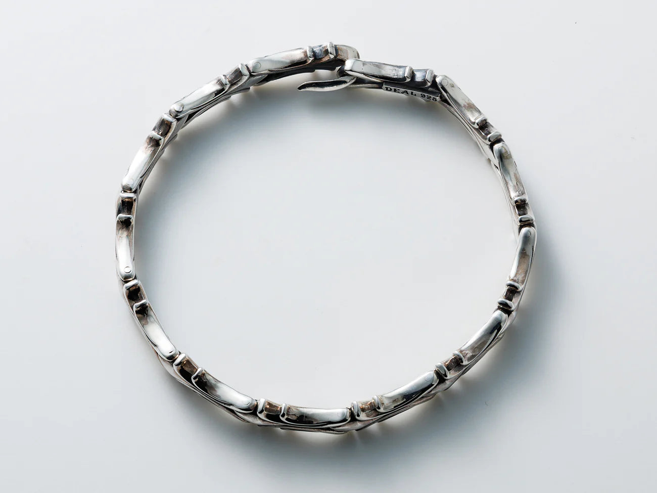 Deal Design - Chase Flare Bracelet 2