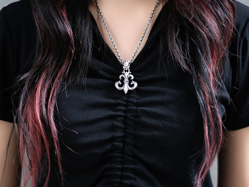 Deal Design - Classic Lily Top : Large Pendant 2