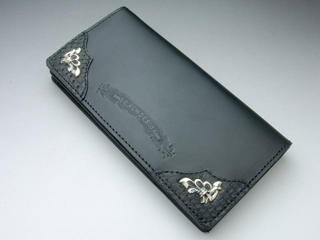 Deal Design - Corner Axe Wallet 1