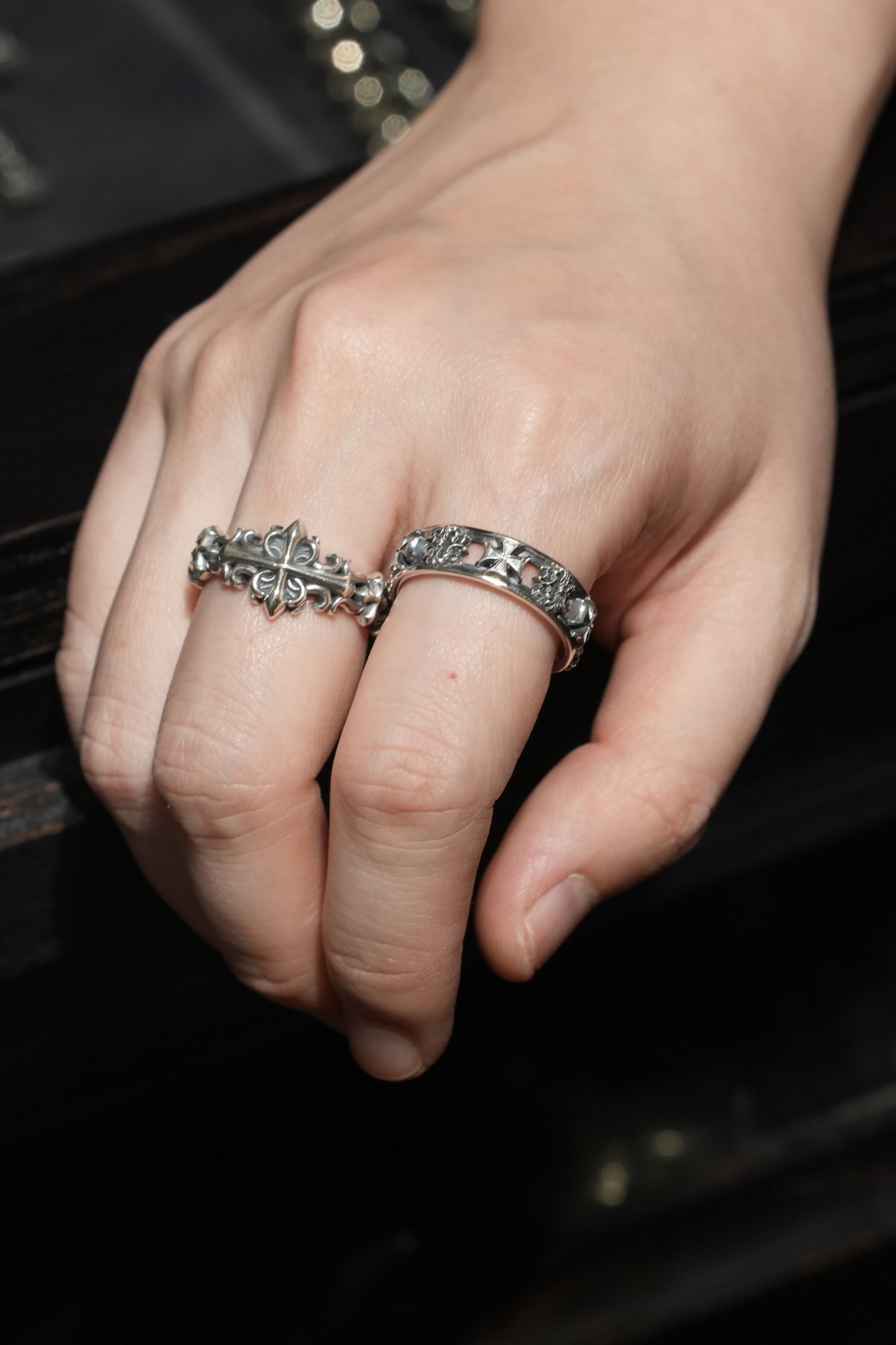 Deal Design - Cramp Horse Ring 10