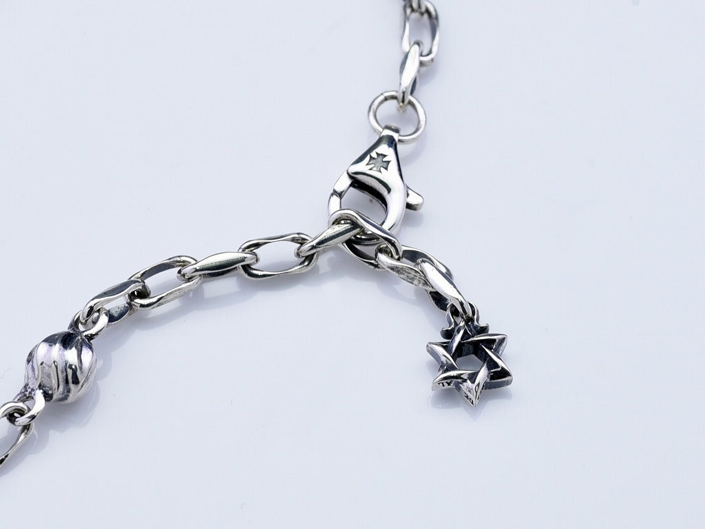 Deal Design - Crown Charm Bracelet 3