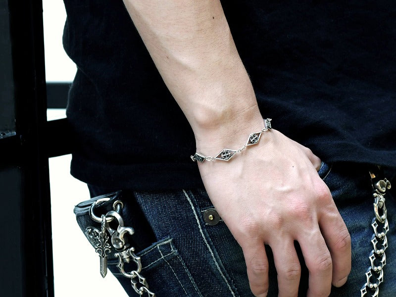 Deal Design - Diamond Sign Bracelet 4